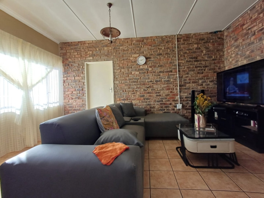 10 Bedroom Property for Sale in Orkney North West